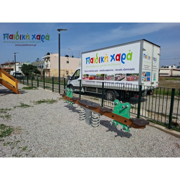 Παιδική χαρά στη Περιβόλλα Δήμου Πατρέων 